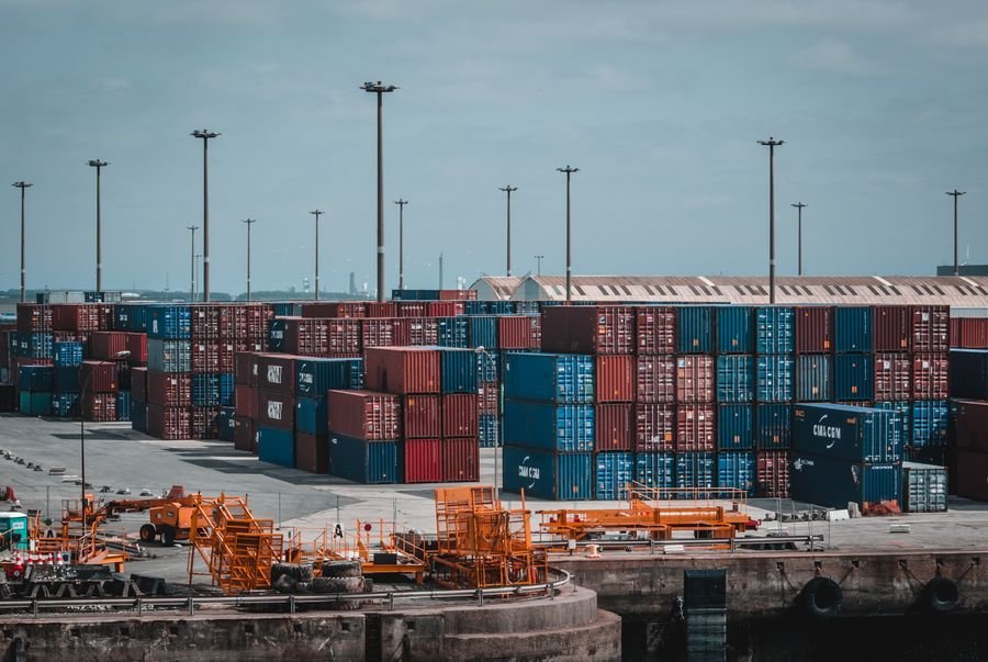 Bulk cargo handling